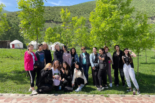 29 апреля при содействии КТА состоялась поездка студентов Колледжа индустрии туризма и гостеприимства в этноцентр NOMAD